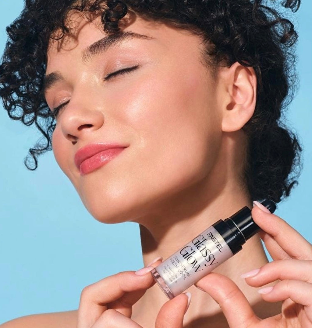 Pastel Makeup To Skincare Glassy Glow Skin Serum